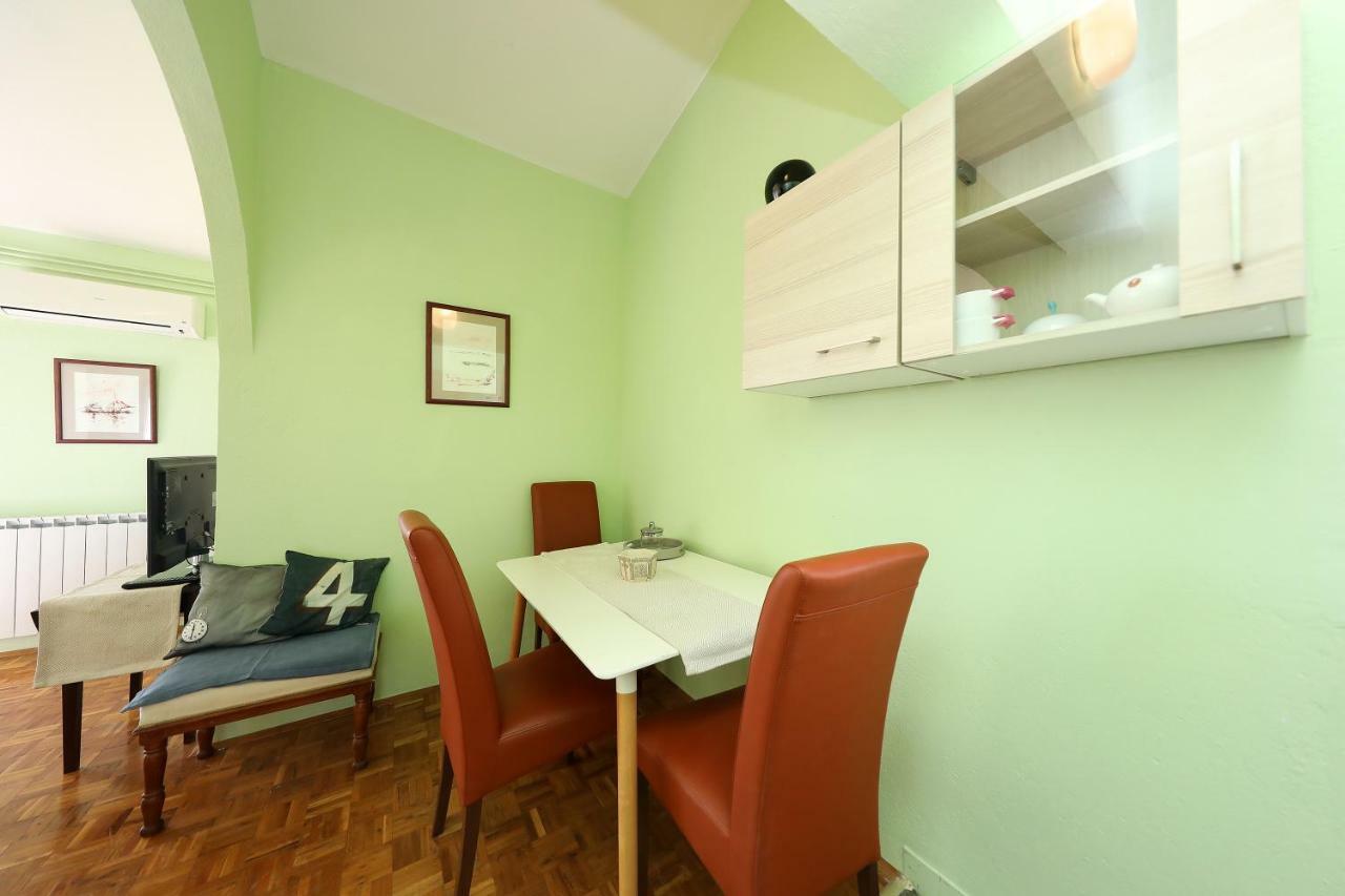 Villa Terracotta App 4 Starigrad Paklenica Exteriör bild